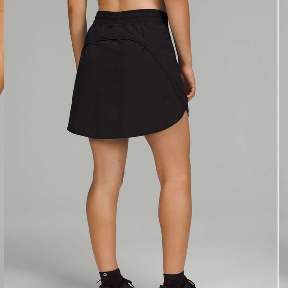 Lululemon Hotty Hot High-Rise Skirt *Long - Picture 2 of 8